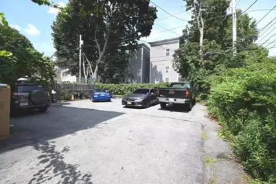 6 Pelham Street, Worcester, MA 01609 - Photo 25