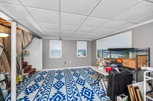 236 Glenoak Dr, Springfield, MA 01128 - Photo 19