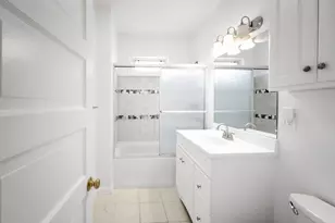 24 Montvale St, Boston, MA 02131 - Photo 15