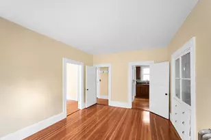 27 Woodlawn St, Boston, MA 02130 - Photo 7