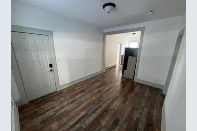 40 Garnet Street #4- 1st fl, Fitchburg, MA 01420 - Photo 5