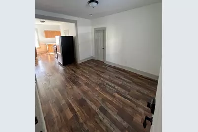 40 Garnet Street #4- 1st fl, Fitchburg, MA 01420 - Photo 3