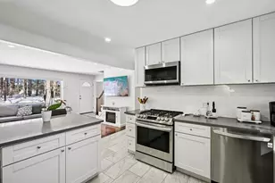 263 Mansfield Rd, North Attleboro, MA 02760 - Photo 5