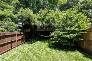 754 E 4th, Boston, MA 02127 - Photo 23