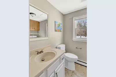 7 Fieldstone Dr, Mansfield, MA 02048 - Photo 9