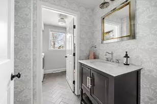 43 Park View Dr, Hingham, MA 02043 - Photo 9