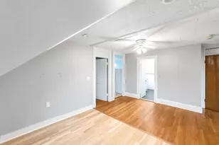 4 Buckley Ave, Boston, MA 02130 - Photo 9