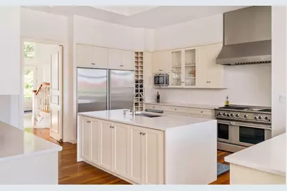 100 Westcliff Rd, Weston, MA 02493 - Photo 13