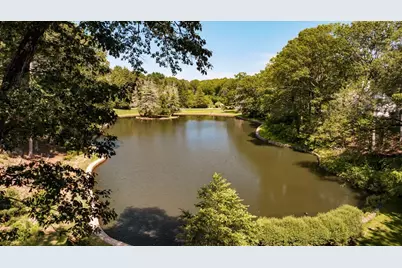 100 Westcliff Rd, Weston, MA 02493 - Photo 5