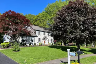 27 Dover Cir, Franklin, MA 02038 - Photo 41