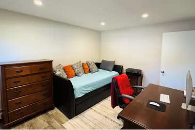 7 Thomas Dr, Framingham, MA 01701 - Photo 25