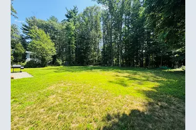 7 Thomas Dr, Framingham, MA 01701 - Photo 33