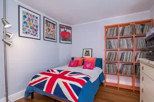 352 Pleasant St, Holyoke, MA 01040 - Photo 25