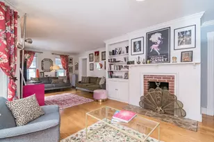 352 Pleasant St, Holyoke, MA 01040 - Photo 9