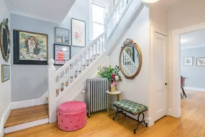 352 Pleasant St, Holyoke, MA 01040 - Photo 3