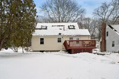 551 Poplar St, Boston, MA 02131 - Photo 7