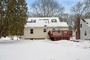 551 Poplar St, Boston, MA 02131 - Photo 7