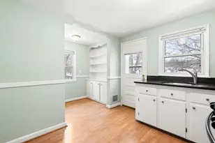 551 Poplar St, Boston, MA 02131 - Photo 11