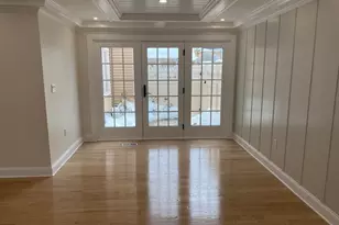 19 Oakland Ave, Needham, MA 02492 - Photo 13