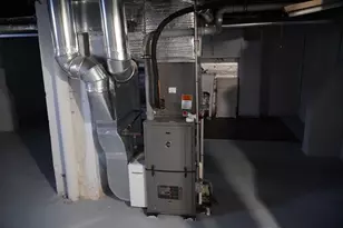 122 Norman St, West Springfield, MA 01089 - Photo 9