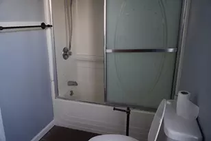 122 Norman St, West Springfield, MA 01089 - Photo 19