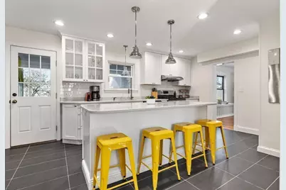 424 Brook Road, Milton, MA 02186 - Photo 11