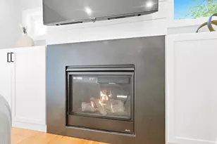 189 Linwood Ave, Newton, MA 02460 - Photo 21