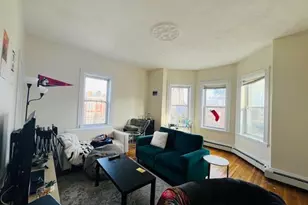 137 St Alphonsus St, Boston, MA 02120 - Photo 5