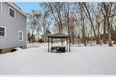 95 Colgate Dr, North Andover, MA 01845 - Photo 33