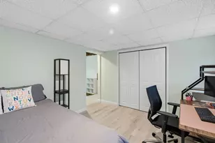 122 Forest St, North Andover, MA 01845 - Photo 17