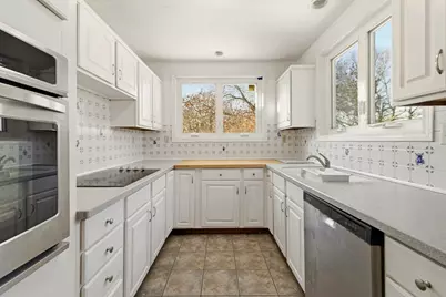 29 Williston Rd, Bourne, MA 02562 - Photo 3