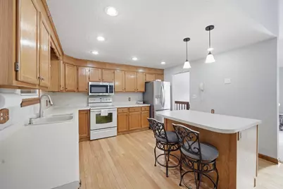 69 Johansen Dr, Marlborough, MA 01752 - Photo 9