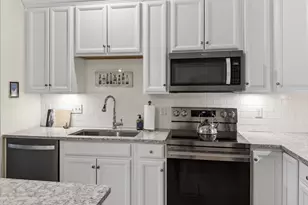 1109 Peters Farm Way, Westborough, MA 01581 - Photo 5