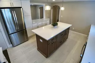 24 Reeds Ln, Holbrook, MA 02343 - Photo 5