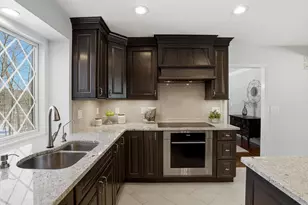 10 Bridle Path, North Andover, MA 01845 - Photo 13