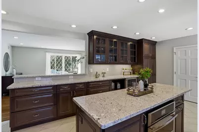 10 Bridle Path, North Andover, MA 01845 - Photo 15