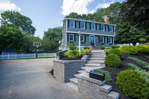 6 Pilgrim Heights, Beverly, MA 01915 - Photo 3