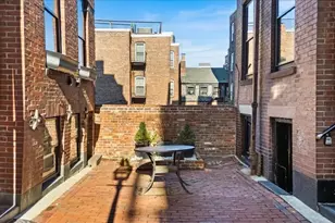 6 Goodwin Pl, Boston, MA 02114 - Photo 21