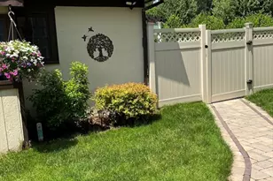 55 Fernleaf Ave, Longmeadow, MA 01106 - Photo 11