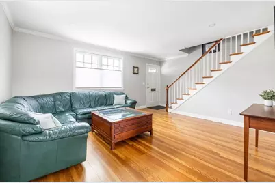 63 Linden Street #6, Wellesley, MA 02482 - Photo 3