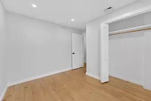 34 Marshall, Somerville, MA 02145 - Photo 21