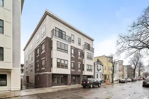 194 Havre St, Boston, MA 02128 - Photo 9