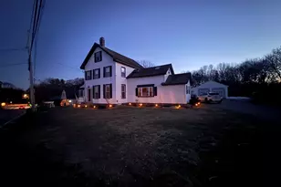 21 Maple St, Bellingham, MA 02019 - Photo 3