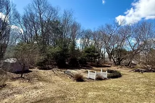 21 Maple St, Bellingham, MA 02019 - Photo 29