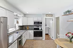 37 Sterling St, Lancaster, MA 01523 - Photo 11