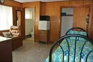 352 Main, Clinton, MA 01510 - Photo 3