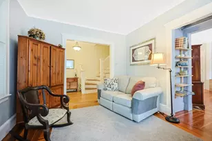 18 Dalton Pkwy, Salem, MA 01970 - Photo 5