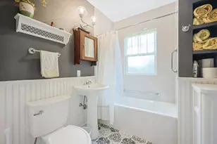 18 Dalton Pkwy, Salem, MA 01970 - Photo 17