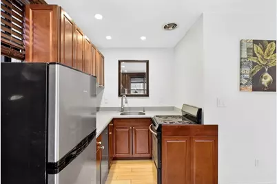 49 Charles St, Boston, MA 02114 - Photo 15