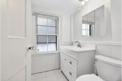 49 Charles St, Boston, MA 02114 - Photo 13